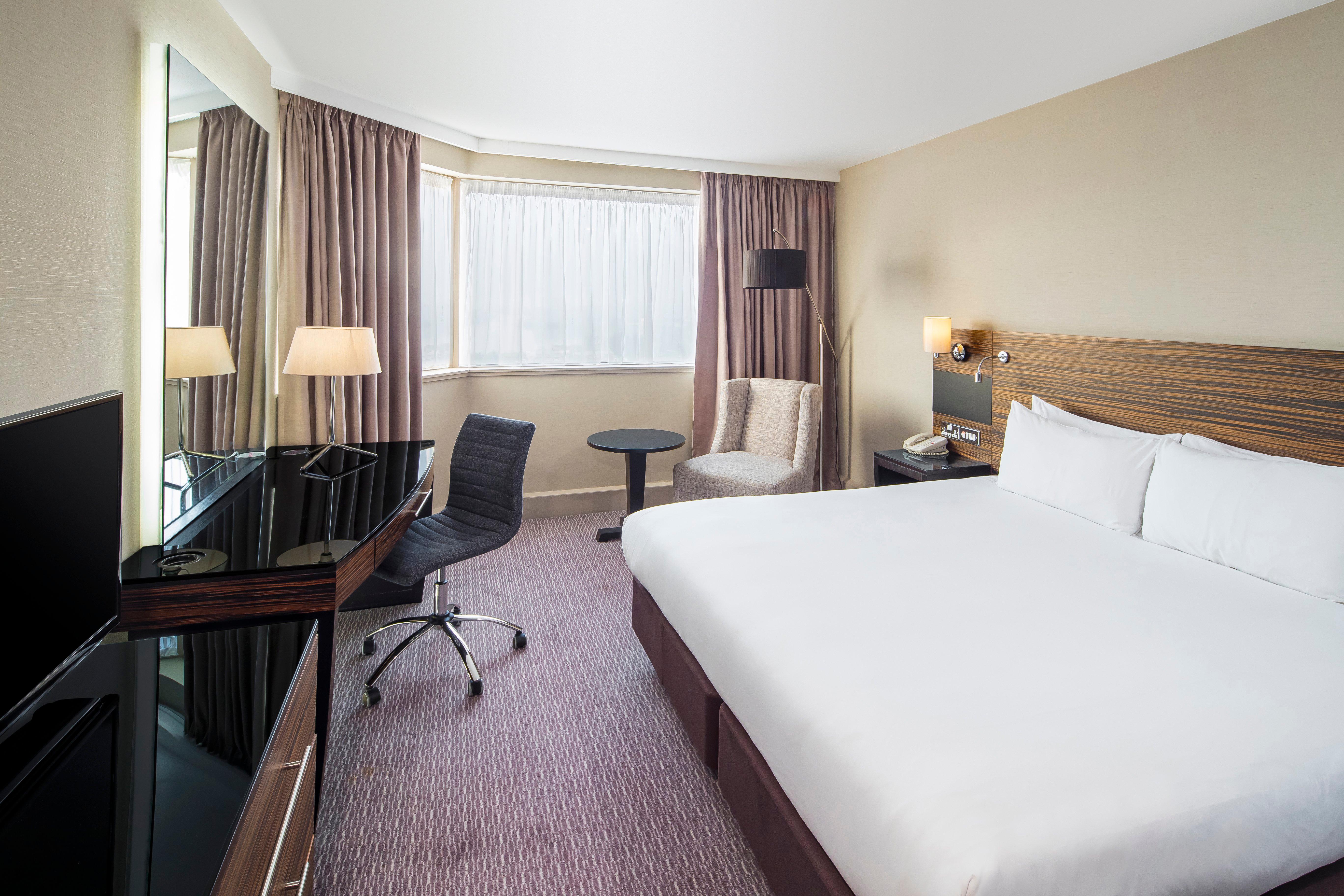 Crowne Plaza Glasgow By Ihg Ngoại thất bức ảnh